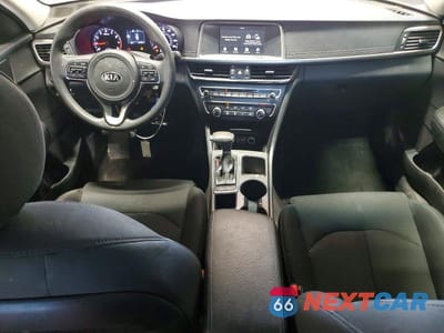 Zdjęcie 8 z 12 samochodu: 2018 KIA OPTIMA LX VIN:5XXGT4L35JG208670 - miniatura