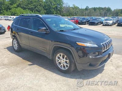 Czwarte zdjęcie samochodu z boku: 2016 JEEP CHEROKEE LATITUDE VIN:1C4PJMCB2GW345506 - miniatura