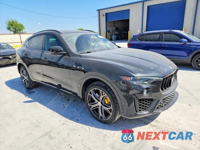 Czwarte zdjęcie samochodu z boku: 2022 MASERATI LEVANTE MODENA VIN:ZN661YUM3NX383755 - miniatura