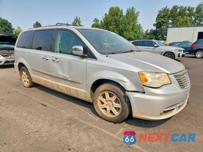 Czwarte zdjęcie samochodu z boku: 2012 CHRYSLER TOWN & COUNTRY TOURING L VIN:2C4RC1CG7CR133135 - miniatura