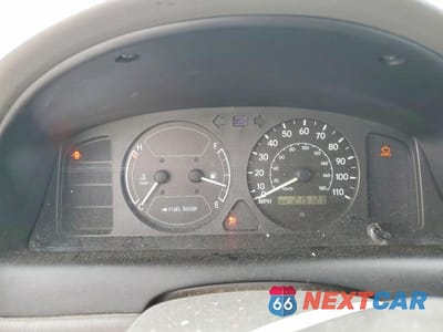 Zdjęcie 9 z 12 samochodu: 2001 TOYOTA COROLLA CE VIN:1NXBR12E71Z538617 - miniatura