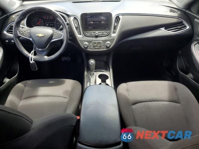 Zdjęcie 8 z 13 samochodu: 2020 CHEVROLET MALIBU RS VIN:1G1ZG5ST1LF046759 - miniatura