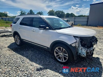 Czwarte zdjęcie samochodu z boku: 2017 FORD EXPLORER XLT VIN:1FM5K7D80HGB03569 - miniatura