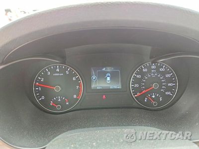 Zdjęcie 9 z 12 samochodu: 2016 KIA OPTIMA LX VIN:5XXGT4L36GG005683 - miniatura