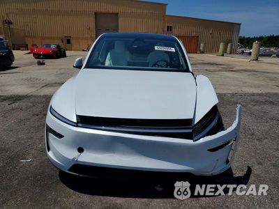 Piąte zdjęcie samochodu w środku: 2026 TESLA MODEL Y VIN:7SAYGDEE6TA397813 - miniatura