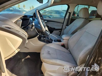 Zdjęcie 7 z 13 samochodu: 2014 FORD FOCUS BEV VIN:1FADP3R44EL260059 - miniatura