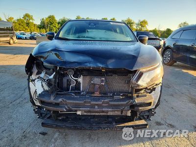 Piąte zdjęcie samochodu w środku: 2021 NISSAN ROGUE SPORT S VIN:JN1BJ1AW4MW440761 - miniatura