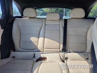 Zdjęcie 10 z 13 samochodu: 2023 MERCEDES-BENZ GLC 300 VIN:W1NKM4GB3PF050466 - miniatura