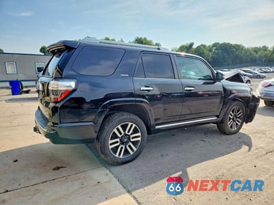Trzecie zdjęcie samochodu z tyłu: 2018 TOYOTA 4RUNNER LIMITED VIN:JTEBU5JR2J5577779 - miniatura