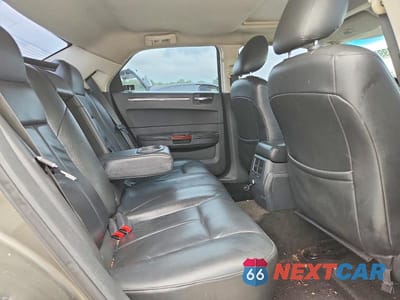 Zdjęcie 10 z 12 samochodu: 2008 CHRYSLER 300 LIMITED VIN:2C3KA33G38H119852 - miniatura