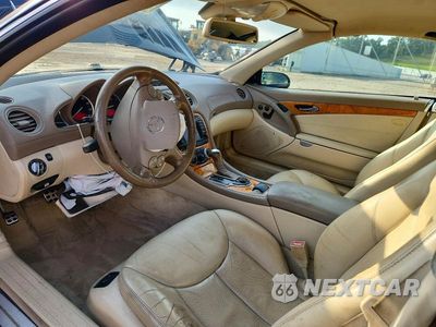 Zdjęcie 8 z 12 samochodu: 2004 MERCEDES-BENZ SL 500 VIN:WDBSK75F44F073754 - miniatura