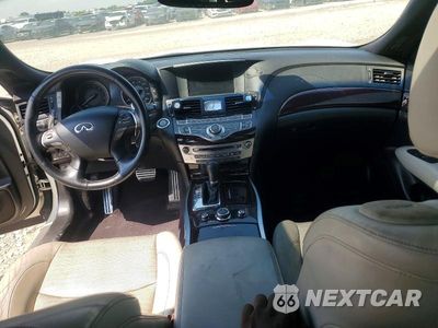 Zdjęcie 8 z 12 samochodu: 2013 INFINITI M56 BASE VIN:JN1AY1AP2DM540028 - miniatura