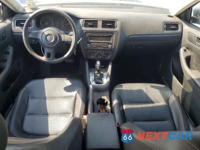 Zdjęcie 8 z 12 samochodu: 2014 VOLKSWAGEN JETTA SE VIN:3VWD17AJXEM365463 - miniatura