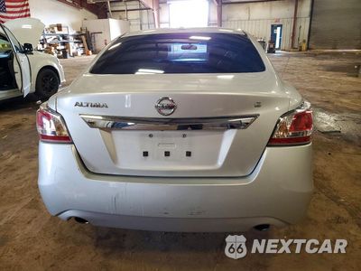 Zdjęcie 6 z 12 samochodu: 2015 NISSAN ALTIMA 2.5 S VIN:1N4AL3AP1FC239689 - miniatura