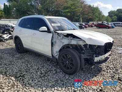 Czwarte zdjęcie samochodu z boku: 2022 BMW X5 XDRIVE45E VIN:5UXTA6C01N9H53016 - miniatura