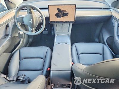Zdjęcie 8 z 14 samochodu: 2024 TESLA MODEL Y VIN:7SAYGDEE0RF995133 - miniatura