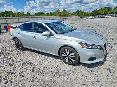 Czwarte zdjęcie samochodu z boku: 2022 NISSAN ALTIMA SV VIN:1N4BL4DV2NN317002 - miniatura