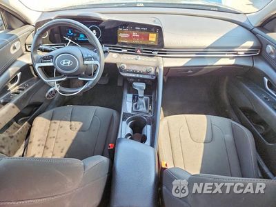 Zdjęcie 8 z 13 samochodu: 2025 HYUNDAI ELANTRA SEL VIN:KMHLS4DG3SU962449 - miniatura