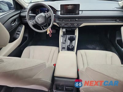 Zdjęcie 8 z 13 samochodu: 2025 HONDA ACCORD SE VIN:1HGCY1F41SA021914 - miniatura