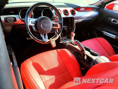 Zdjęcie 8 z 13 samochodu: 2018 FORD MUSTANG VIN:1FATP8UH5J5132933 - miniatura