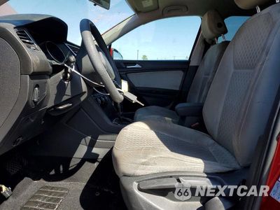 Zdjęcie 7 z 13 samochodu: 2019 VOLKSWAGEN TIGUAN S VIN:3VV1B7AX9KM125812 - miniatura