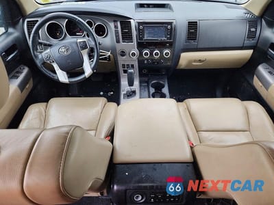 Zdjęcie 8 z 13 samochodu: 2015 TOYOTA SEQUOIA SR5 VIN:5TDBY5G10FS111974 - miniatura