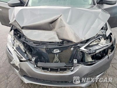 Zdjęcie 11 z 12 samochodu: 2019 NISSAN SENTRA SV VIN:3N1AB7AP1KY374051 - miniatura