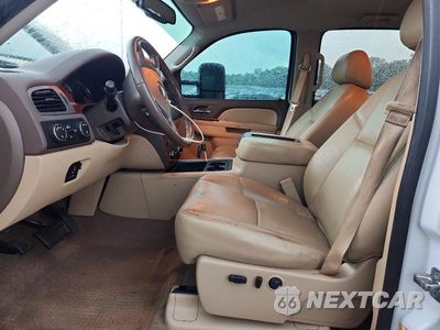 Zdjęcie 7 z 12 samochodu: 2014 CHEVROLET SILVERADO K2500 HEAVY DUTY LTZ VIN:1GC1KYE88EF166492 - miniatura