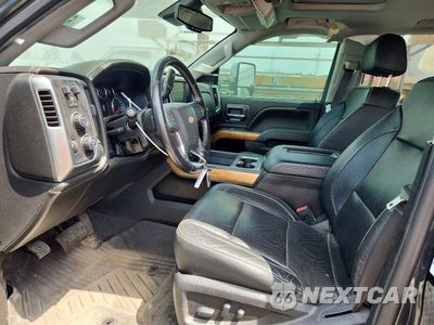 Zdjęcie 7 z 12 samochodu: 2019 CHEVROLET SILVERADO K3500 LTZ VIN:1GC4KXEY5KF263216 - miniatura