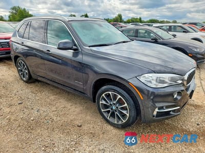 Czwarte zdjęcie samochodu z boku: 2018 BMW X5 XDRIVE35I VIN:5UXKR0C58J0X89102 - miniatura