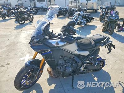 Trzecie zdjęcie samochodu z tyłu: 2021 YAMAHA MTT09 GT VIN:JYARN74Y4MA000340 - miniatura