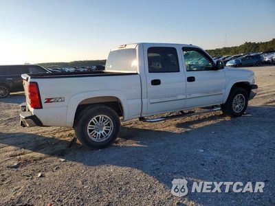 Trzecie zdjęcie samochodu z tyłu: 2005 CHEVROLET SILVERADO K1500 VIN:2GCEK13T951184166 - miniatura