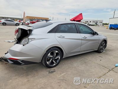 Trzecie zdjęcie samochodu z tyłu: 2021 HYUNDAI ELANTRA LIMITED VIN:5NPLP4AG3MH016519 - miniatura