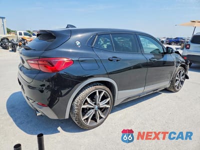 Trzecie zdjęcie samochodu z tyłu: 2018 BMW X2 SDRIVE28I VIN:WBXYJ3C3XJEJ82806 - miniatura
