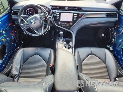 Zdjęcie 8 z 12 samochodu: 2019 TOYOTA CAMRY SE VIN:4T1B11HK8KU271106 - miniatura