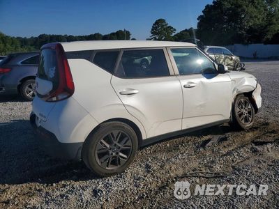 Trzecie zdjęcie samochodu z tyłu: 2021 KIA SOUL EX VIN:KNDJ33AU5M7769797 - miniatura