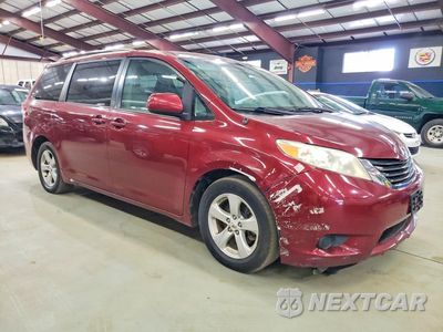 Czwarte zdjęcie samochodu z boku: 2011 TOYOTA SIENNA LE VIN:5TDKK3DC8BS156246 - miniatura