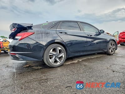 Trzecie zdjęcie samochodu z tyłu: 2021 HYUNDAI ELANTRA LIMITED VIN:5NPLP4AG4MH000863 - miniatura