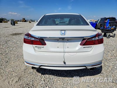 Zdjęcie 6 z 13 samochodu: 2016 HONDA ACCORD SPORT VIN:1HGCR2F59GA126414 - miniatura