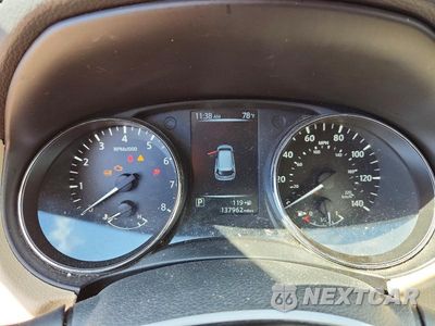 Zdjęcie 9 z 13 samochodu: 2017 NISSAN ROGUE SV VIN:5N1AT2MV8HC839235 - miniatura