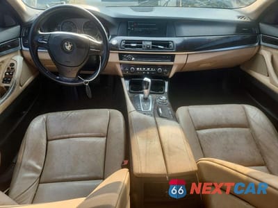 Zdjęcie 8 z 12 samochodu: 2011 BMW 535 XI VIN:WBAFU7C51BC779583 - miniatura