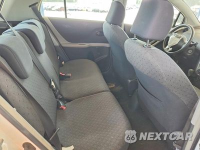 Zdjęcie 10 z 13 samochodu: 2011 TOYOTA YARIS BASE VIN:JTDKT4K35B5338451 - miniatura