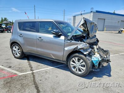 Czwarte zdjęcie samochodu z boku: 2014 KIA SOUL + VIN:KNDJP3A57E7067947 - miniatura