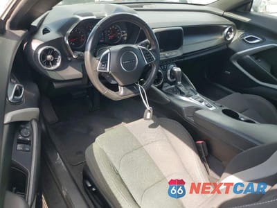 Zdjęcie 8 z 12 samochodu: 2022 CHEVROLET CAMARO LT1 VIN:1G1FF3D73N0105715 - miniatura