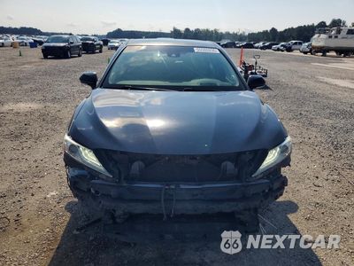 Piąte zdjęcie samochodu w środku: 2018 TOYOTA CAMRY XLE V6 VIN:4T1BZ1HK4JU004195 - miniatura