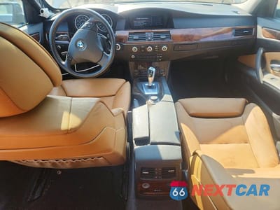 Zdjęcie 8 z 12 samochodu: 2009 BMW 535 XI VIN:WBANV93589C133827 - miniatura