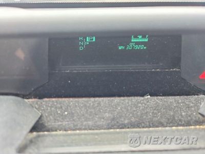 Zdjęcie 9 z 13 samochodu: 2007 TOYOTA PRIUS BASE VIN:JTDKB20U877618394 - miniatura