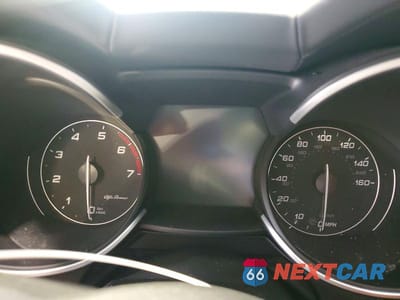 Zdjęcie 9 z 13 samochodu: 2022 ALFA ROMEO STELVIO TI VIN:ZASPAKBN8N7D49512 - miniatura