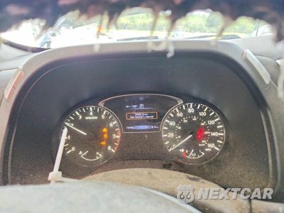 Zdjęcie 9 z 12 samochodu: 2016 NISSAN PATHFINDER SL VIN:5N1AR2MM2GC656739 - miniatura