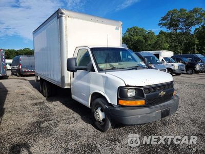 Czwarte zdjęcie samochodu z boku: 2015 CHEVROLET EXPRESS - BOX TRUCK VIN:1GB6G5CG1F1109585 - miniatura